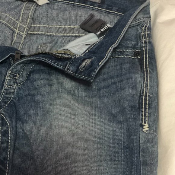 Buckle BKE Carter Destroyed Bootleg 28R Men's Jeans EUC - Picture 8 of 9